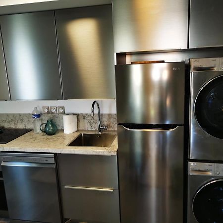 Appartement Carqueiranne Le Port Luaran gambar